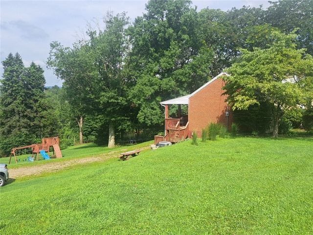 147 Taylor Run Rd, Carroll Twp, PA 15063