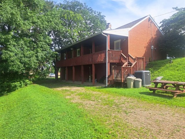 147 Taylor Run Rd, Carroll Twp, PA 15063