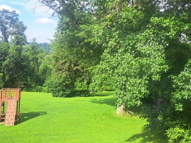 147 Taylor Run Rd, Carroll Twp, PA 15063