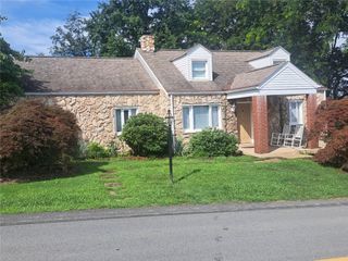 147 Taylor Run Rd, Carroll Twp, PA 15063