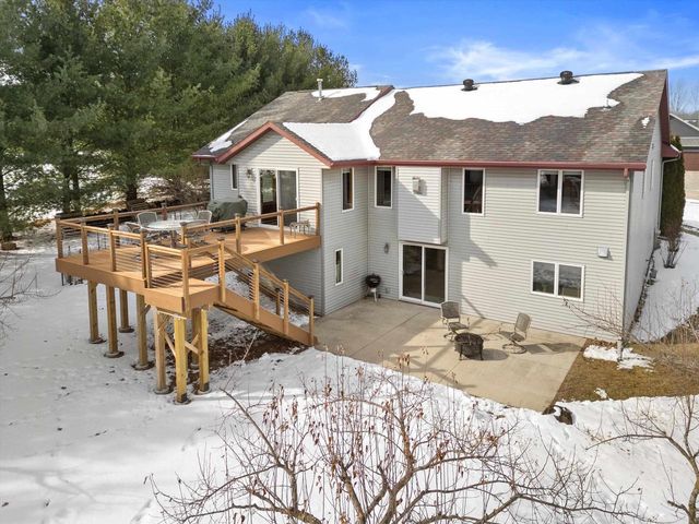 1523 Lena Lane, Fort Atkinson, WI 53538