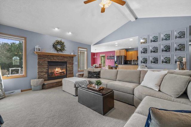 1523 Lena Lane, Fort Atkinson, WI 53538