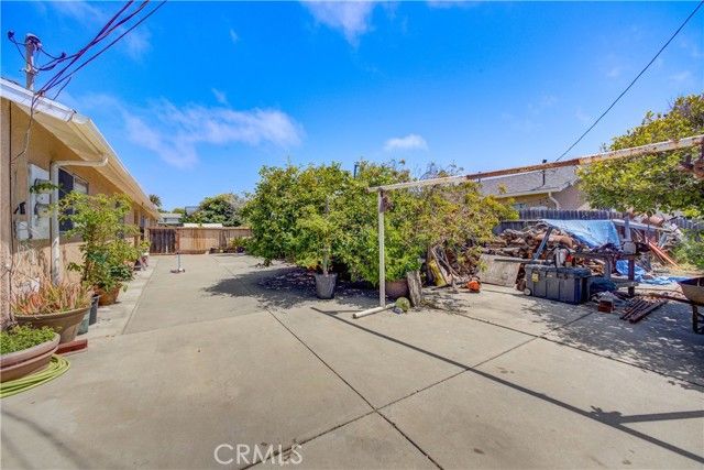 2120 Ocean Street, Oceano, CA 93445