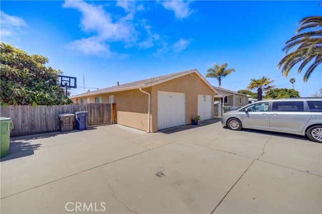2120 Ocean Street, Oceano, CA 93445