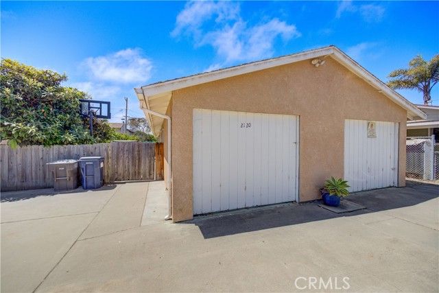 2120 Ocean Street, Oceano, CA 93445