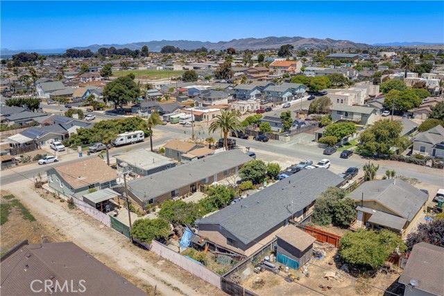 2120 Ocean Street, Oceano, CA 93445