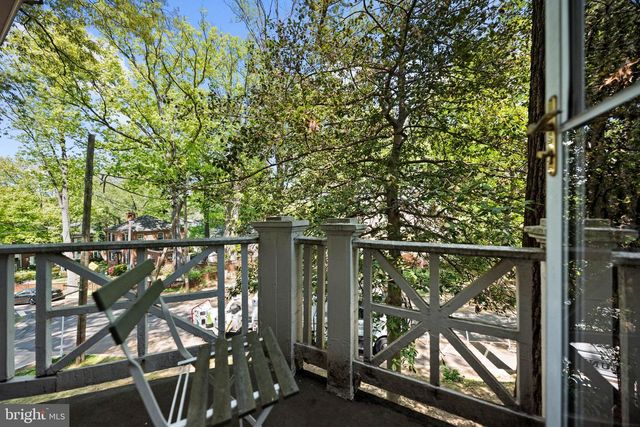 3701 JOCELYN ST NW, Washington, DC 20015