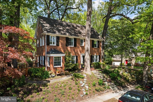 3701 JOCELYN ST NW, Washington, DC 20015