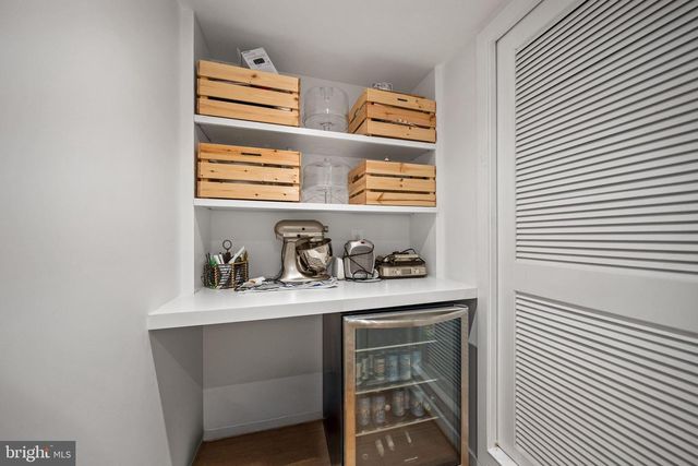 3701 JOCELYN ST NW, Washington, DC 20015