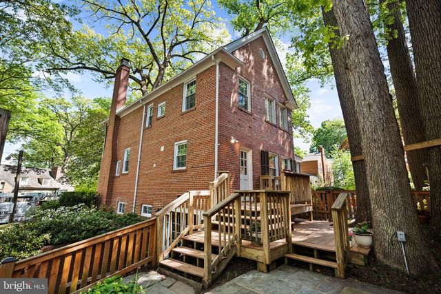 3701 JOCELYN ST NW, Washington, DC 20015
