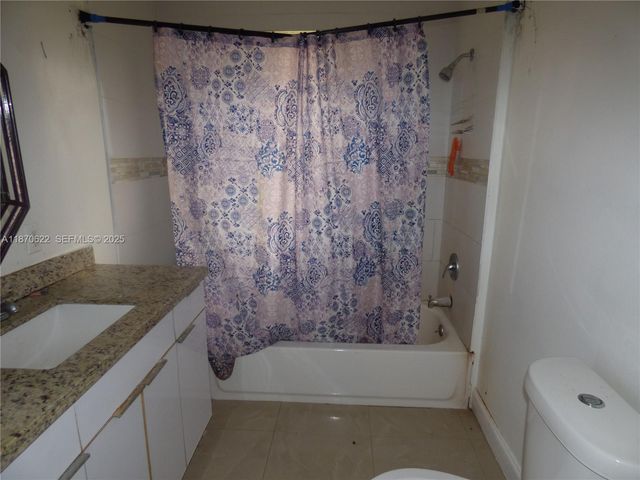 1321 NW 72nd Street, Miami, FL 33147