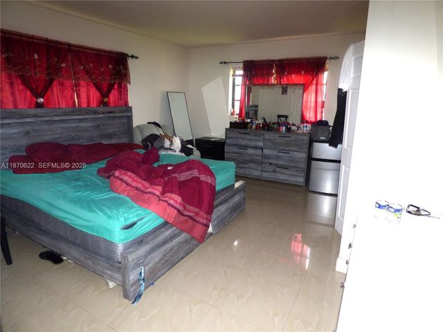 1321 NW 72nd Street, Miami, FL 33147