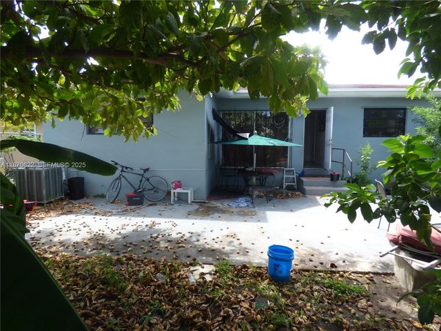 1321 NW 72nd Street, Miami, FL 33147