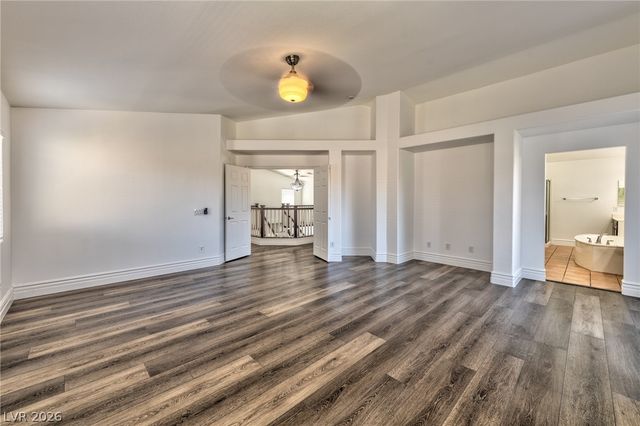 398 Blue Tee Court, Las Vegas, NV 89148