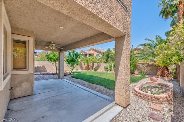398 Blue Tee Court, Las Vegas, NV 89148