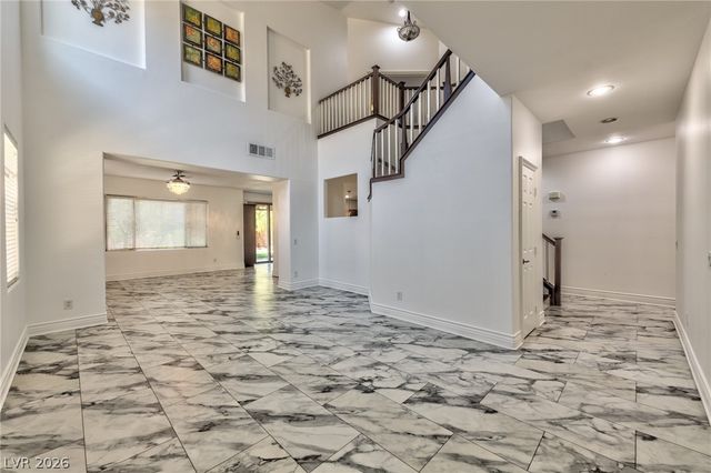 398 Blue Tee Court, Las Vegas, NV 89148