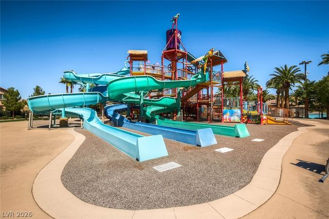 398 Blue Tee Court, Las Vegas, NV 89148