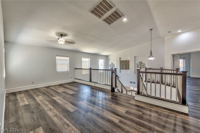 398 Blue Tee Court, Las Vegas, NV 89148