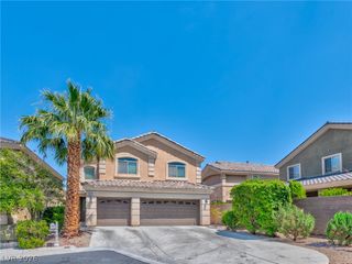 398 Blue Tee Court, Las Vegas, NV 89148