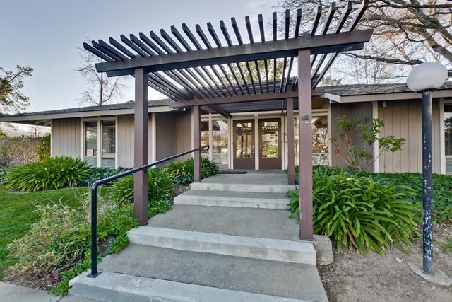 10558 Red Fir Court, Cupertino, CA 95014