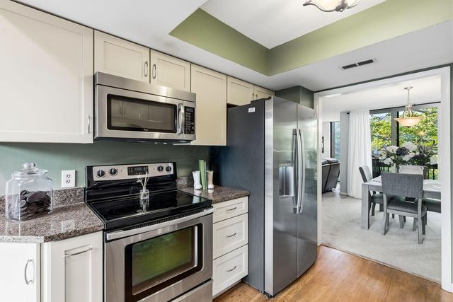 4775 SMOKETALK Lane, 8, Westerville, OH 43081