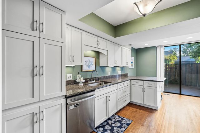 4775 SMOKETALK Lane, 8, Westerville, OH 43081