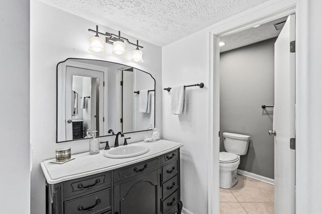 4775 SMOKETALK Lane, 8, Westerville, OH 43081