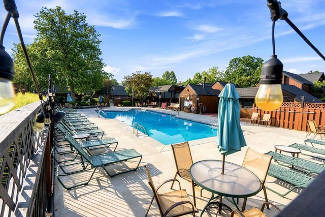 4775 SMOKETALK Lane, 8, Westerville, OH 43081