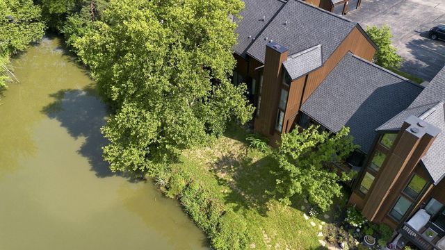 4775 SMOKETALK Lane, 8, Westerville, OH 43081