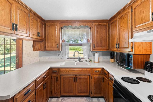 5091 CALEDONIA DRIVE, New Franken, WI 54229
