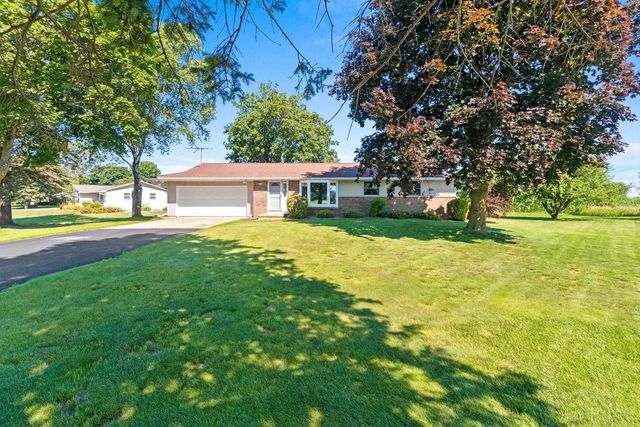 5091 CALEDONIA DRIVE, New Franken, WI 54229