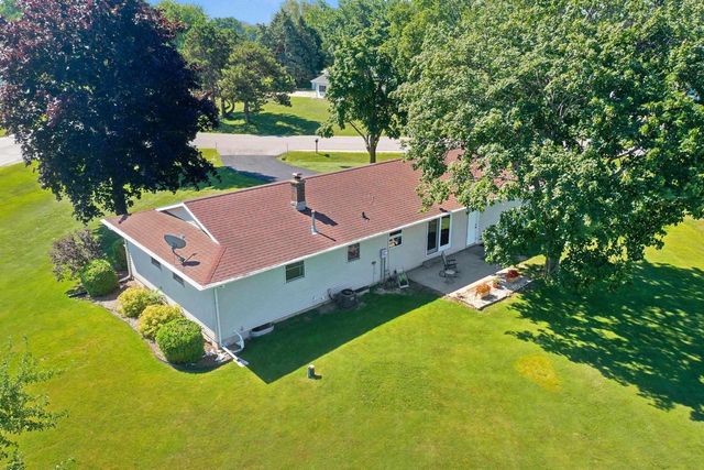 5091 CALEDONIA DRIVE, New Franken, WI 54229