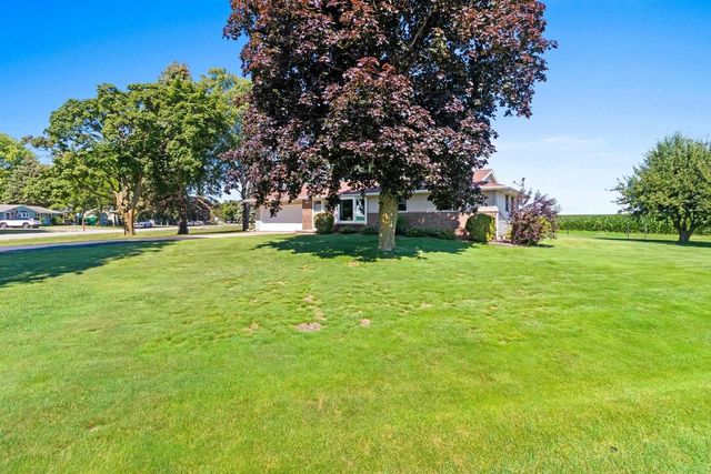 5091 CALEDONIA DRIVE, New Franken, WI 54229