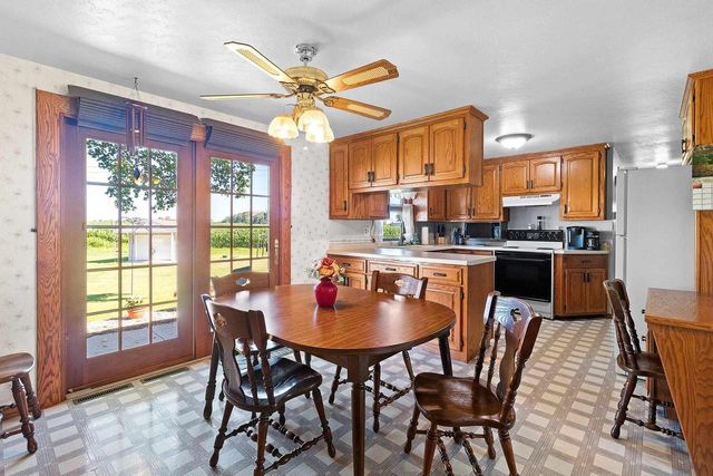 5091 CALEDONIA DRIVE, New Franken, WI 54229
