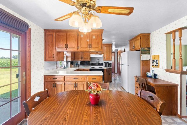 5091 CALEDONIA DRIVE, New Franken, WI 54229