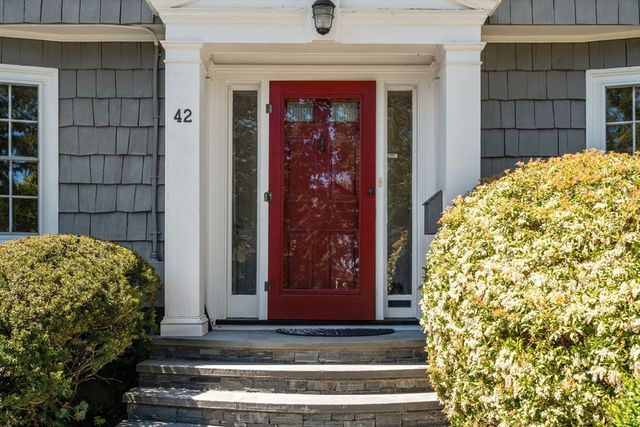 42 Hillside Terrace, Belmont, MA 02478
