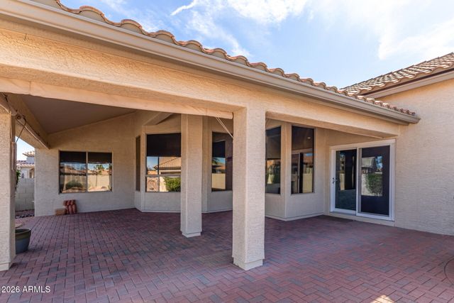 24110 S LAKESTAR Drive, Sun Lakes, AZ 85248