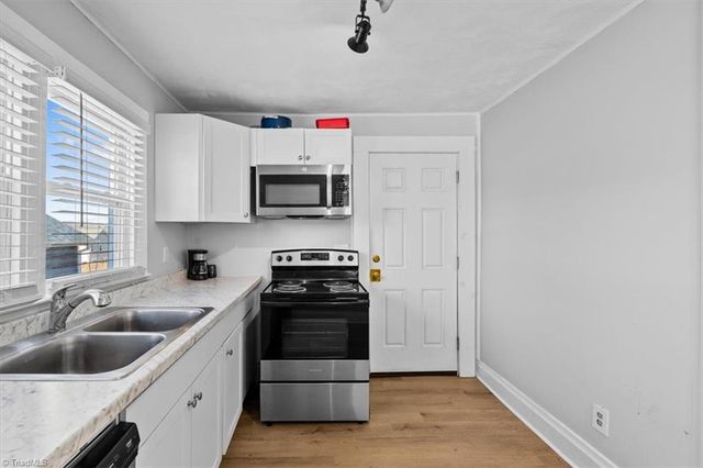 353 Austin Street, Burlington, NC 27217