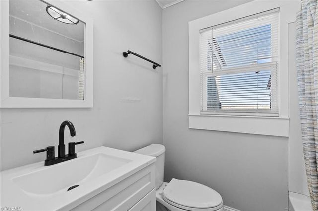 353 Austin Street, Burlington, NC 27217