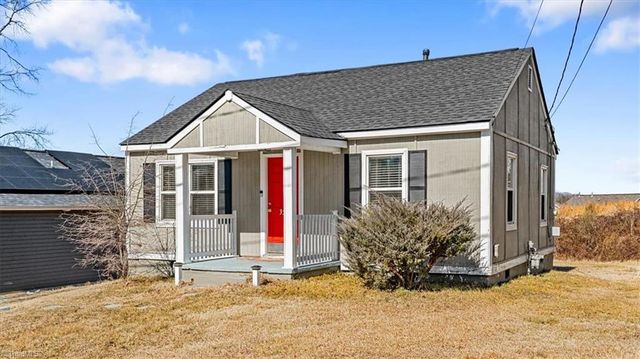 353 Austin Street, Burlington, NC 27217