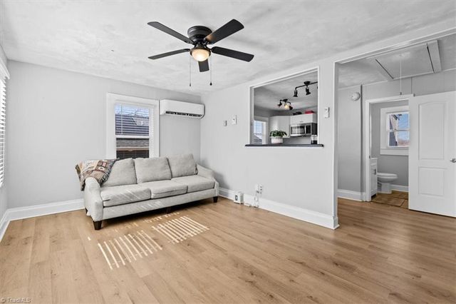 353 Austin Street, Burlington, NC 27217