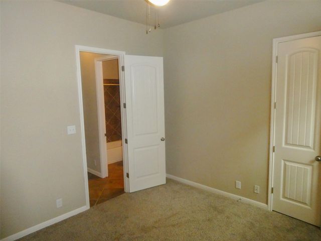 21905 ROCK WREN RD, Spicewood, TX 78669