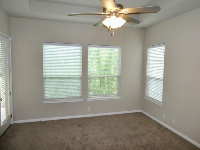 21905 ROCK WREN RD, Spicewood, TX 78669