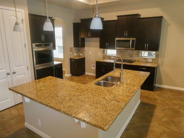 21905 ROCK WREN RD, Spicewood, TX 78669