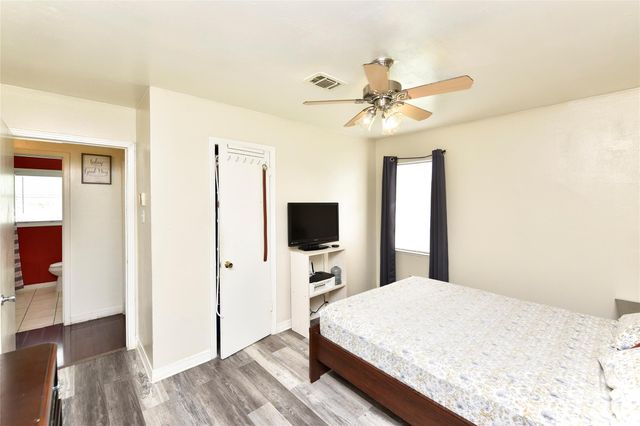 543 Dalewood Drive, Houston, TX 77060