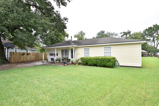 543 Dalewood Drive, Houston, TX 77060