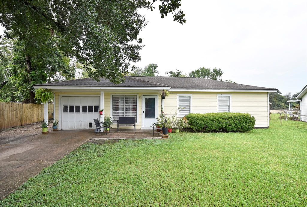 543 Dalewood Drive, Houston, TX 77060