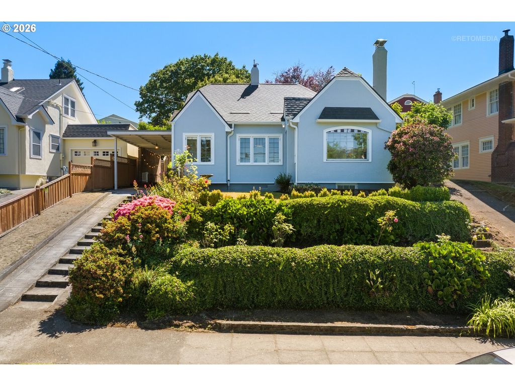 2948 Ne 24TH Ave, Portland, OR 97212