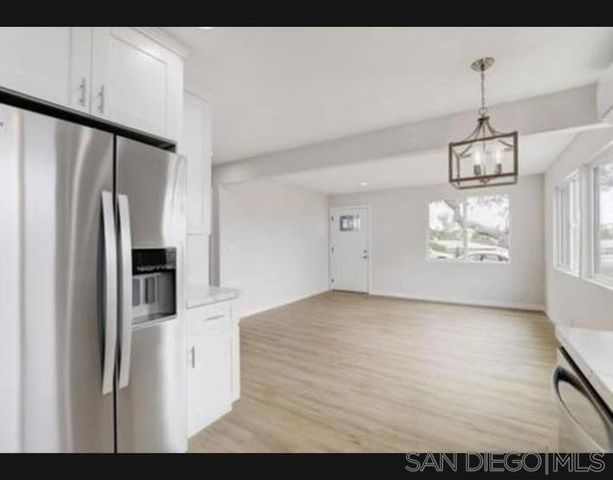 2027 Abbe, San Diego, CA 92111