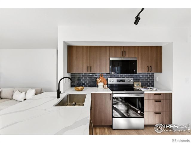 6798 Bugle Court, Boulder, CO 80301